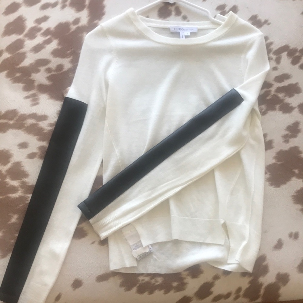 BCBG sweater NWOT